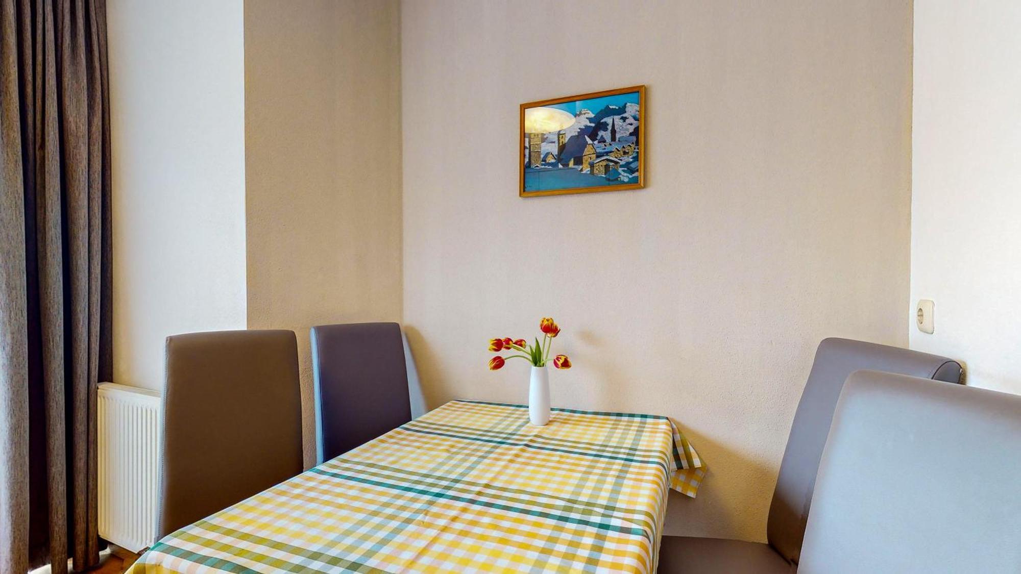 Cafe Pension Heim Кирхберг ин Тирол Екстериор снимка